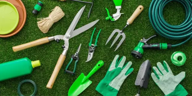 Best Gardening Tools and Essentials for Beginners And What They Do