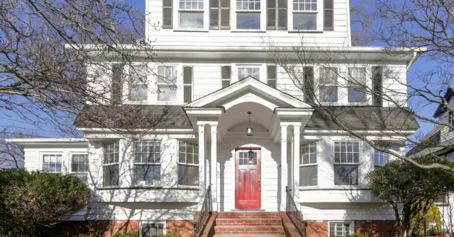 Homes That Sold for Around $1 Million