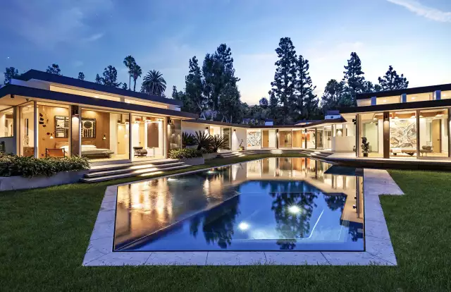 New Video Takes A Peek Inside A $25-Million Los Angeles Midcentury Mansion | Hilton & Hyland