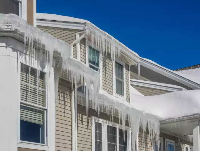 10 Steps To Keep Your House Safe And Warm For Winter