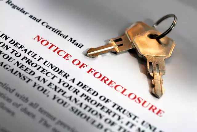 90 PERCENT OF MORTGAGE SERVICERS EXPECT FORECLOSURES TO INCREASE IN NEXT YEAR ACCORDING TO AUCTION.C...