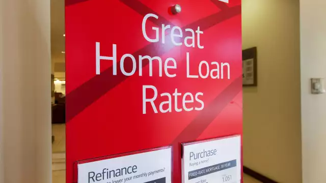 Mortgage refinancing drops to a 22-year low as interest rates surge even higher