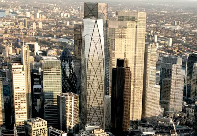 Schroders lodges plan for 63-storey London city tower