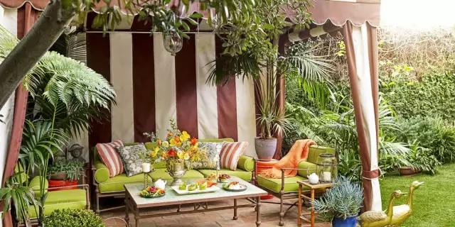 7 Features That Will Give You the Perfect Backyard for Summer Parties