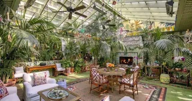 In Bel-Air, an actress’ one-of-a-kind compound lists for $49.5 million