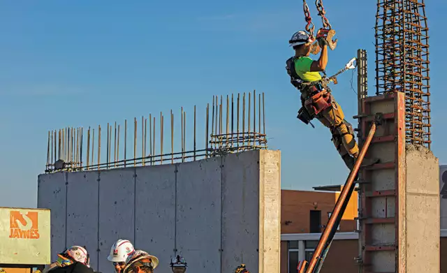 ENR Southwest Top Contractors 2022: Obstacles Abound Amid Construction Resurgence