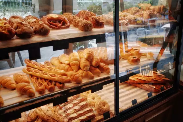 5 Must-Try Bakeries in Boston