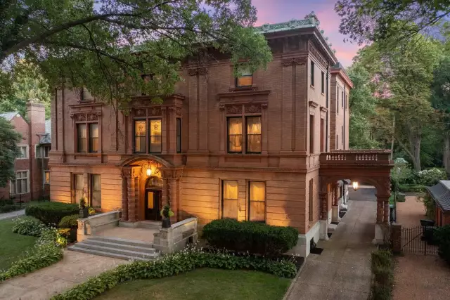 For Sale: A Beaux Arts Masterpiece Beautifully Preserved In St. Louis