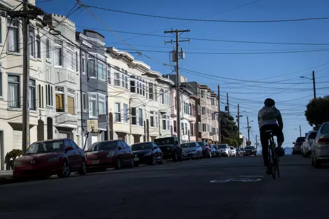 Home prices are starting to buckle in tech-fueled San Francisco