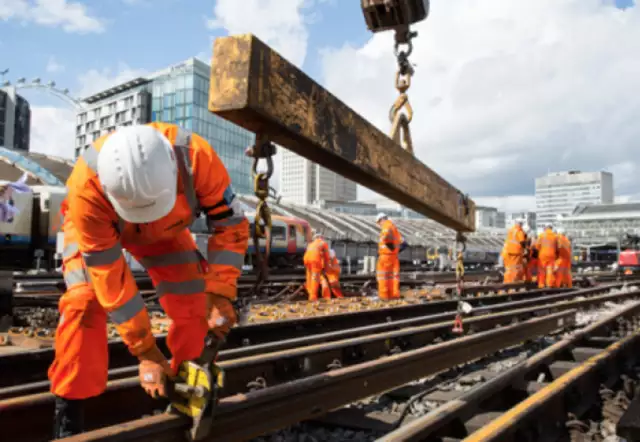 Rail workers vote to strike over maintenance job cuts fears