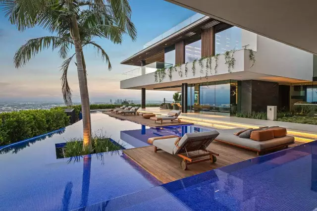 Hillside, the $40 million house from ‘Selling Sunset’ is back on the market