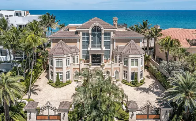 $25 Million Oceanfront Florida Home With 12-Car Garage (PHOTOS)