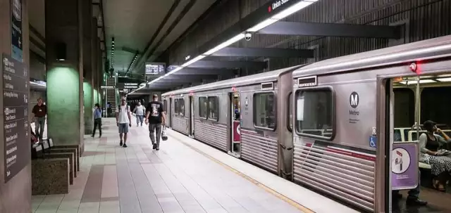 Construction on $2.4B Los Angeles Purple Line halted due to safety issues